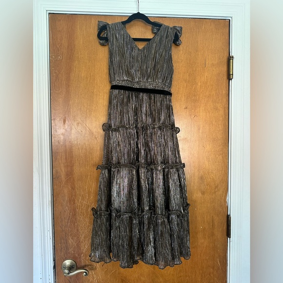 A LOVES A Girls Gold Black Tiered Dress Size Medium M 8/10 - Picture 7 of 8